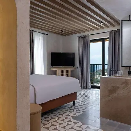 Radisson Blu Kas Szálloda Antalya